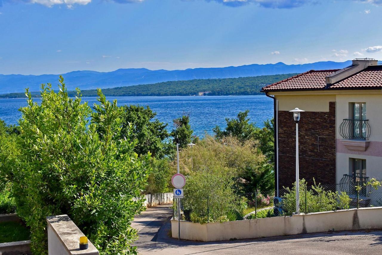 Appartamento Casa Bella Lux Malinska Esterno foto